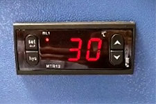 冷水機(jī)組溫度如何設(shè)定與控制(MTR12溫控器)？