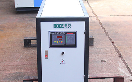 怎么解決螺桿式冷水機(jī)的斷水故障問題？