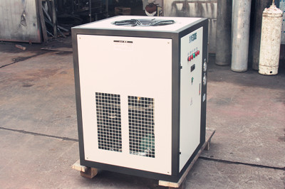 工業(yè)冷水機廠哪家比較好？